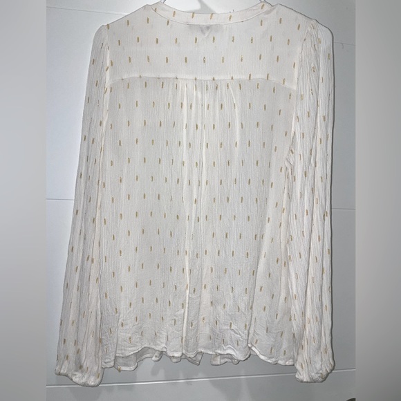 Textured Blouse - Picture 2 of 2